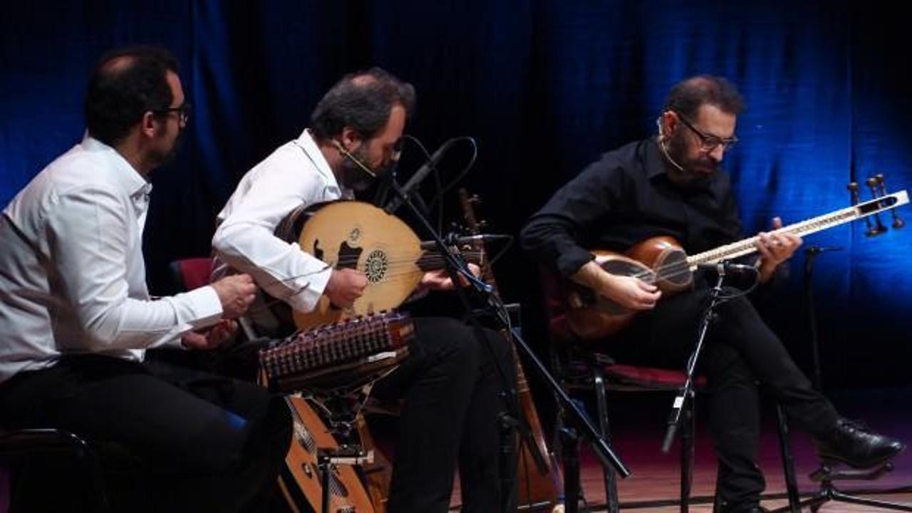 Şeceryan İstanbul’daki İlk Konserini CRR’de Verdi