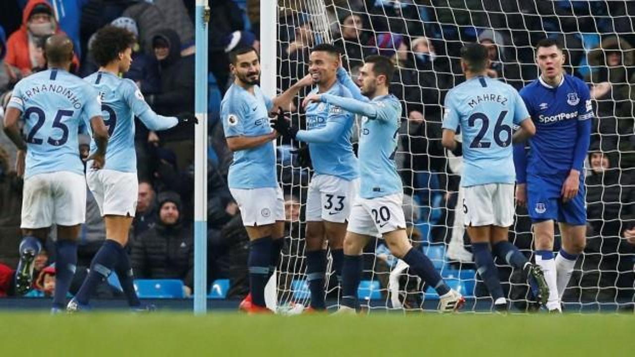 Cenk Tosun oynamadı, City Everton'ı rahat geçti