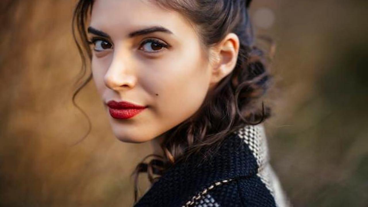 Deniz Baysal'a şok! 112 bin TL ödeyecek...