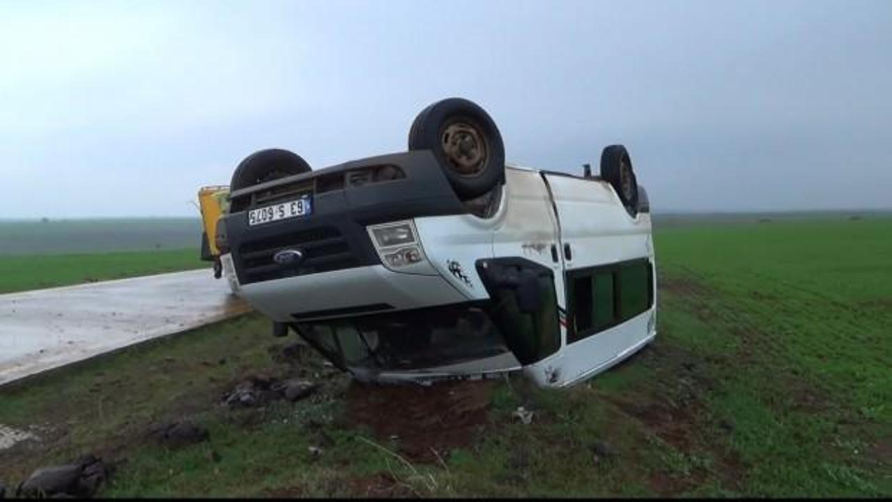 Şanlıurfa'da feci kaza! 13 öğretmen yaralı