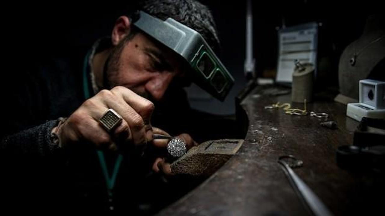 11 metrekareden T&uuml;rkiye'nin her yerine g&ouml;nderiyor