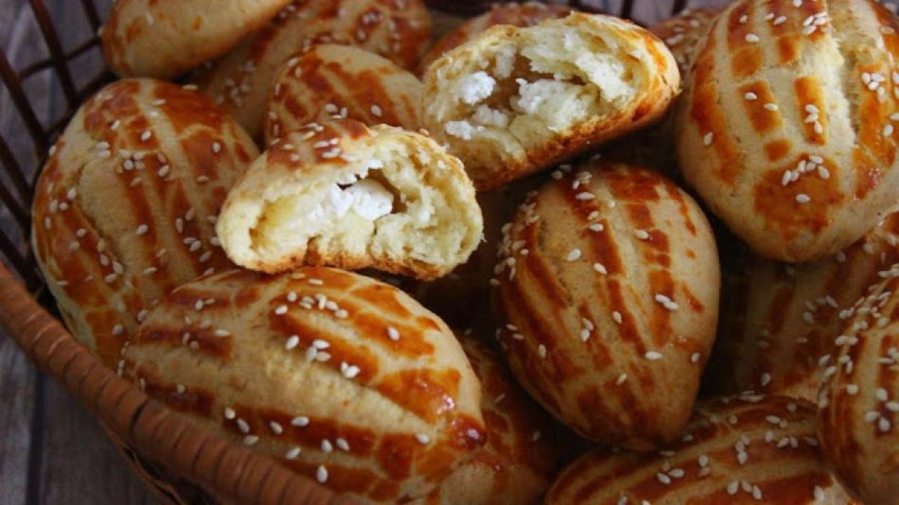 Pastane tadında Karak&ouml;y poğa&ccedil;ası nasıl yapılır?