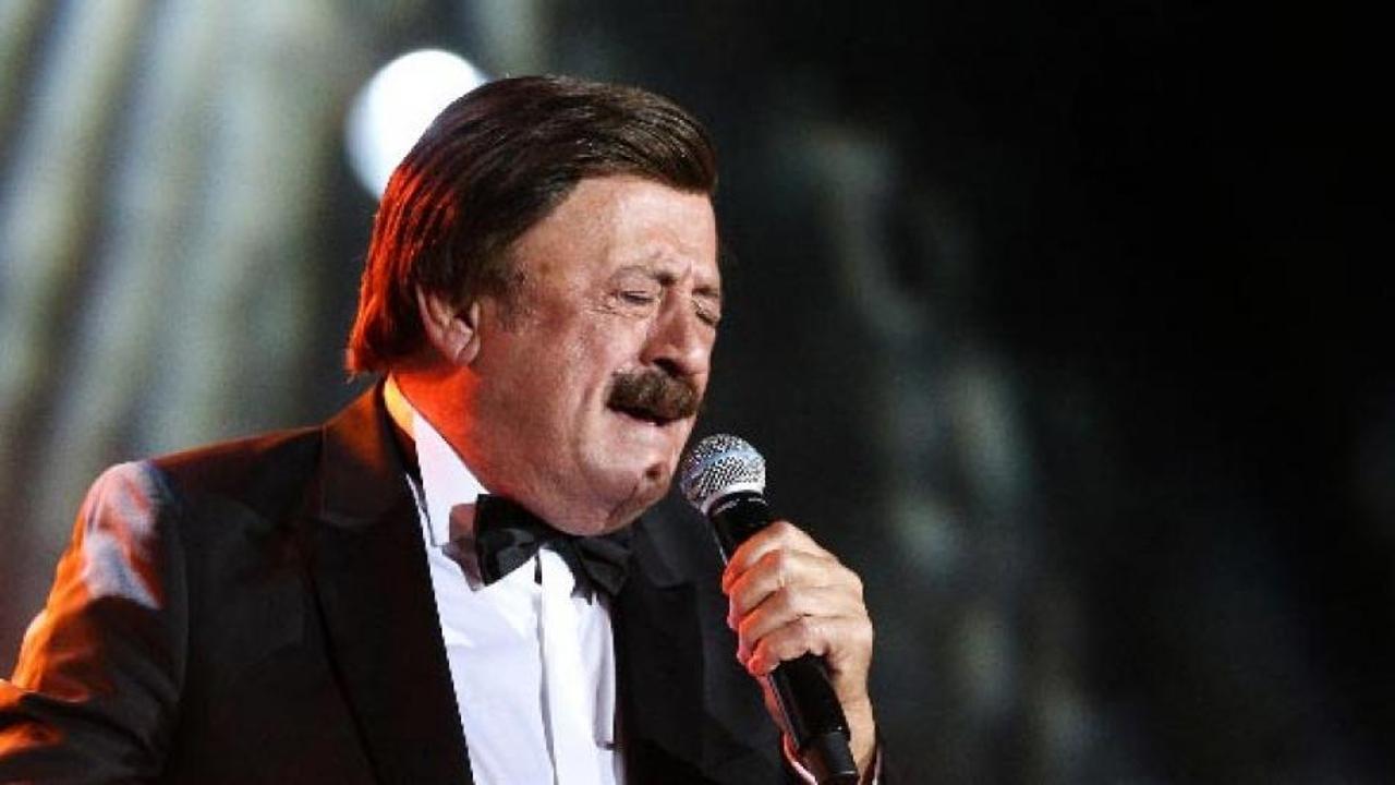 Selami Şahin'in acı g&uuml;n&uuml;! Abisini toprağa verdi...