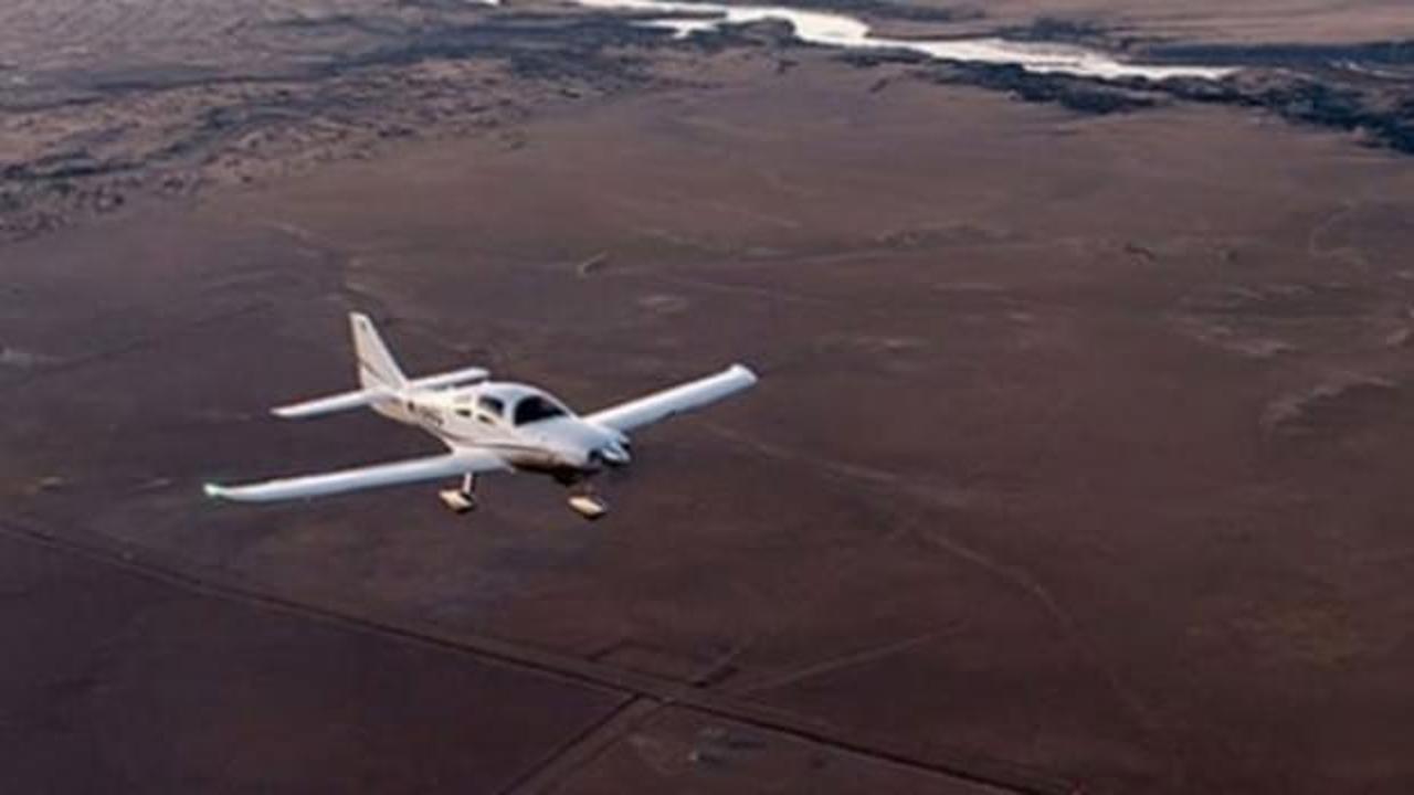 Avustralya’da uçak düştü: 5 kişi kurtuldu
