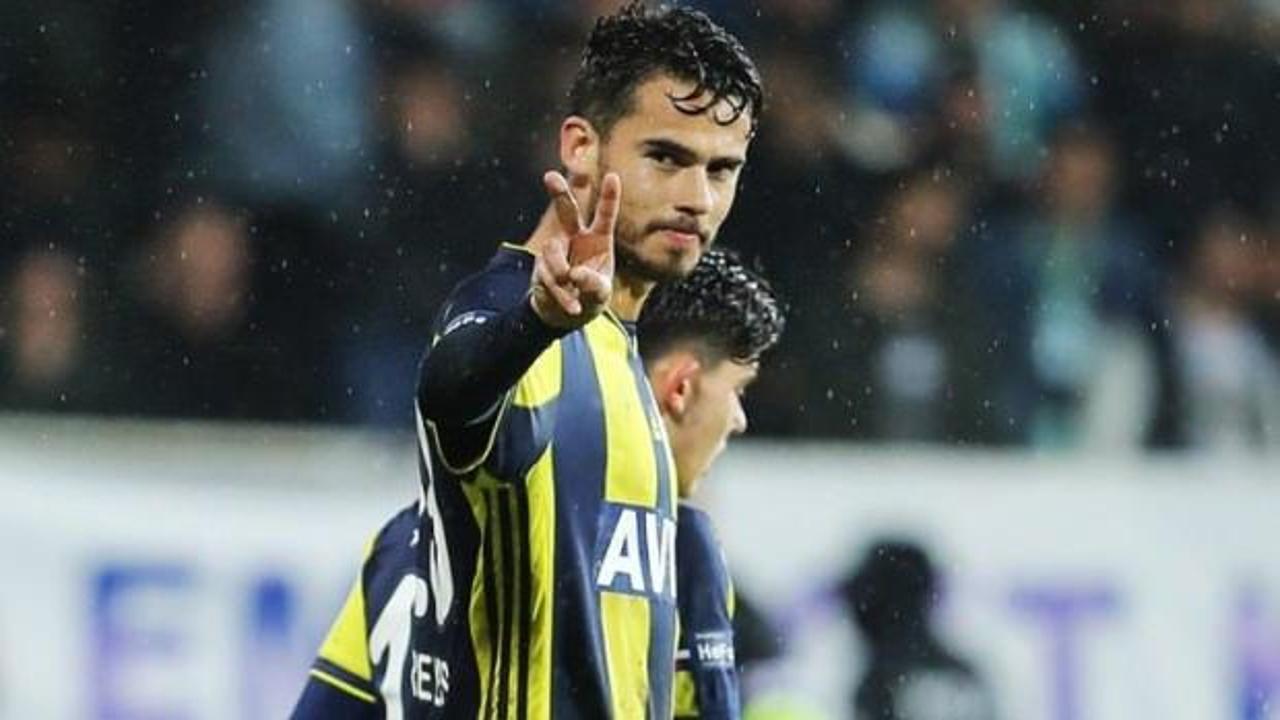 Diego Reyes, Fenerbahçe'de devam edecek