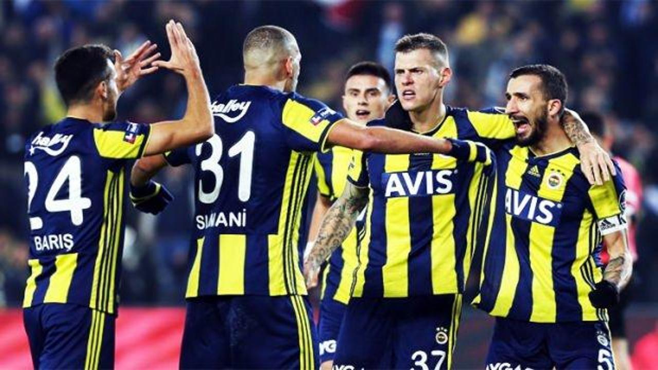 Fenerbahçe'de 6 isim kadroya alınmadı!