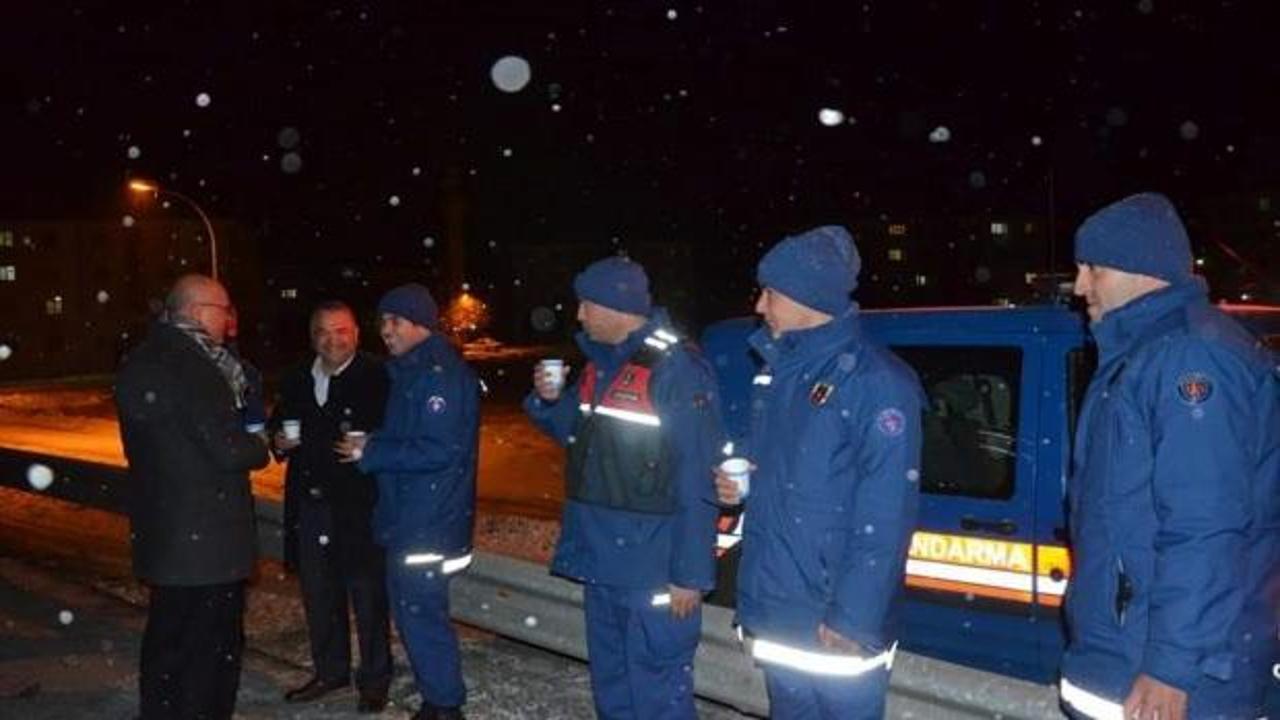 Uygulama yapan kolluk kuvvetlerine ziyaret