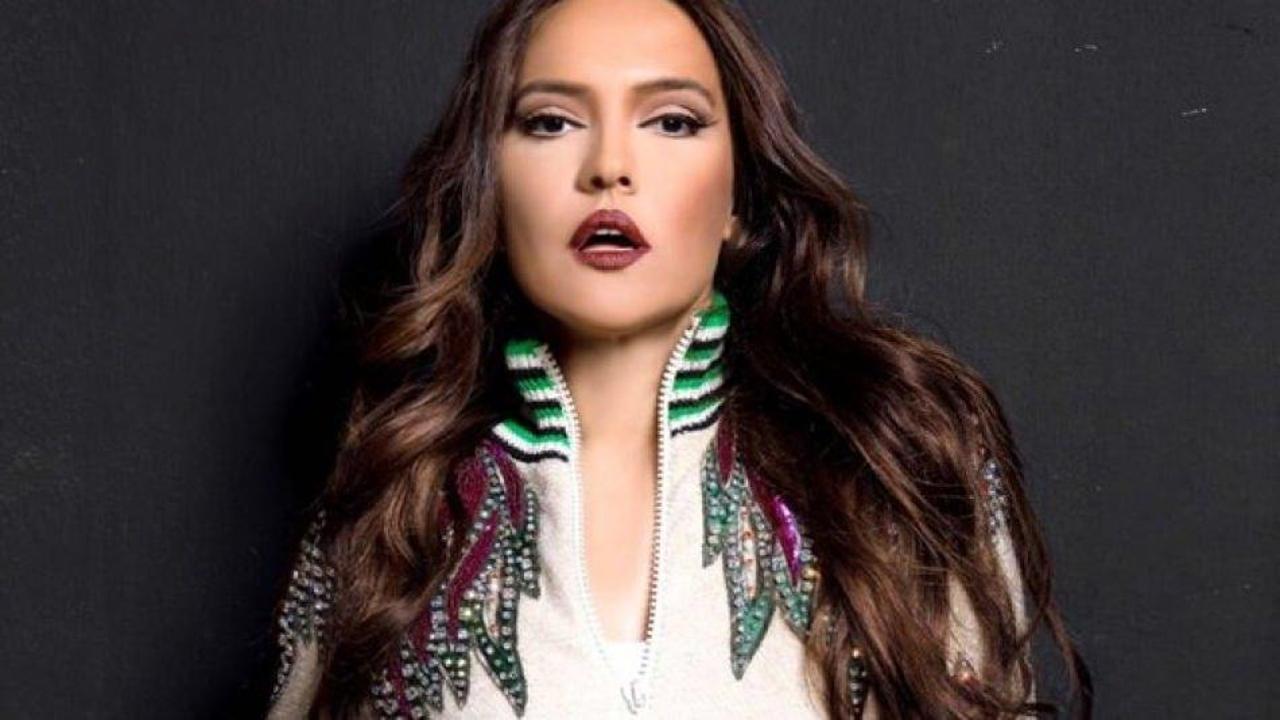 Demet Akalın ile Alişan pişti olunca...