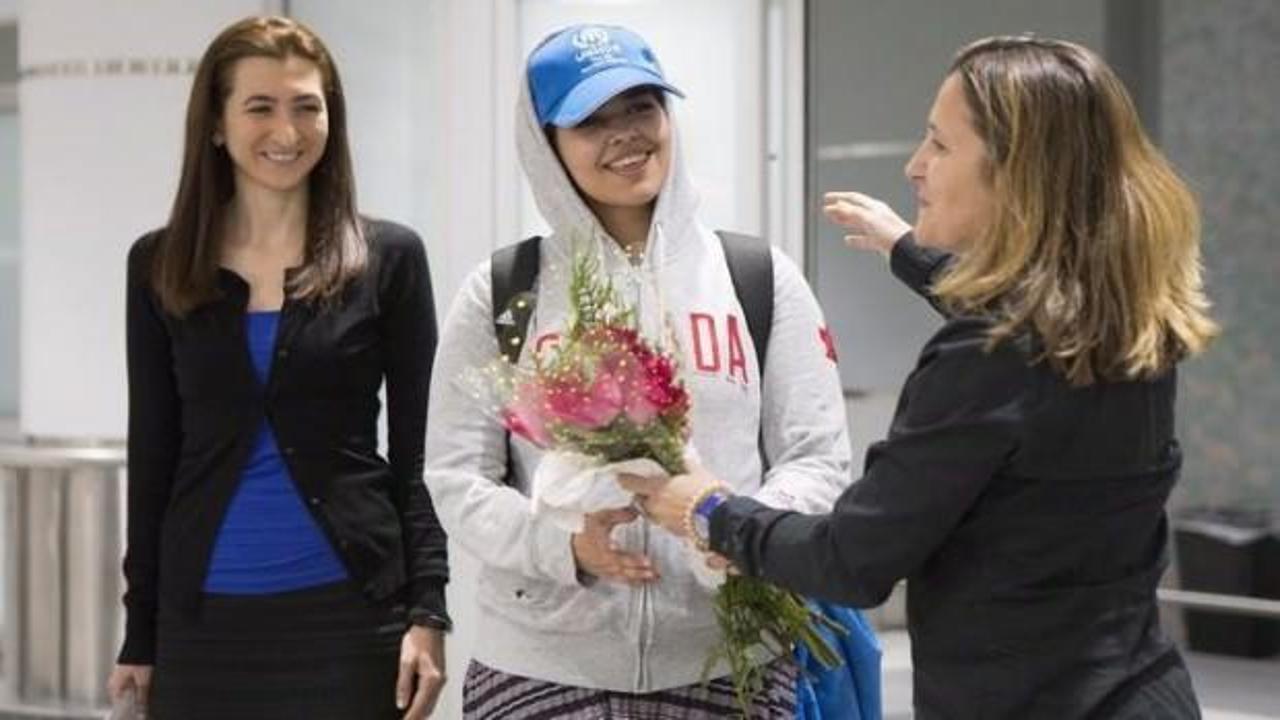 Tayland'da alıkonulan Suudi genç kadın Kanada'da