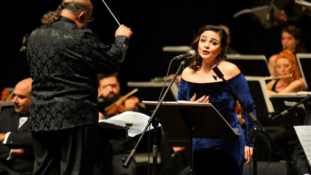 Usta sanatçı Neşet Ertaş'ın eserlerine senfonik yorumu