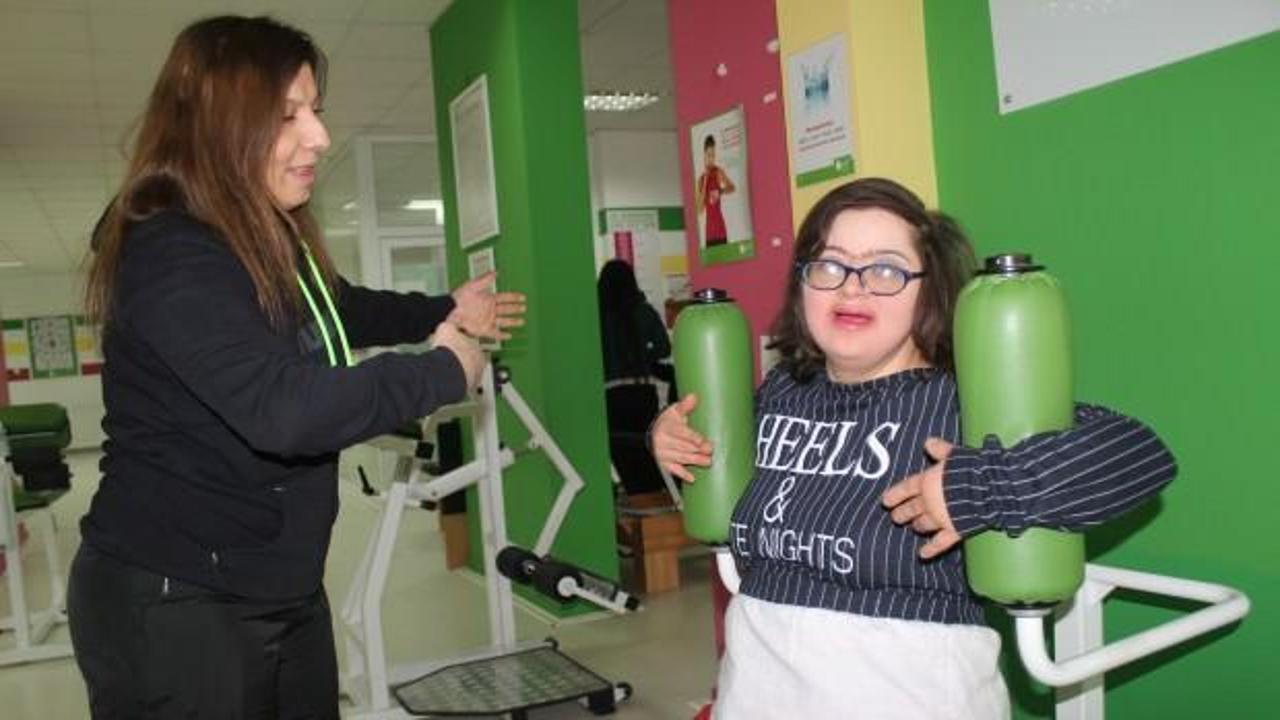 Down sendromlu Aslı'nın sporla hayatı değişti