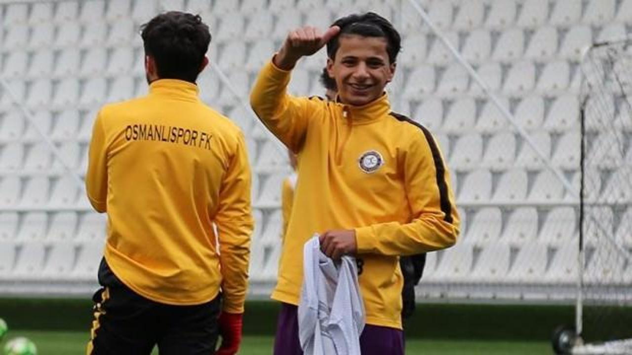 Suriyeli futbolcu hayali için Türkiye'de