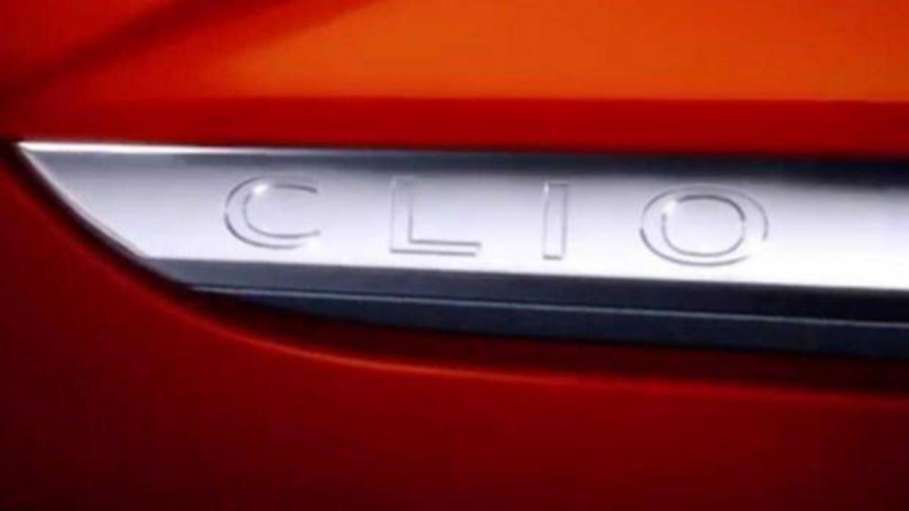 Yeni Renault Clio’nun ilk görseli ortaya çıktı