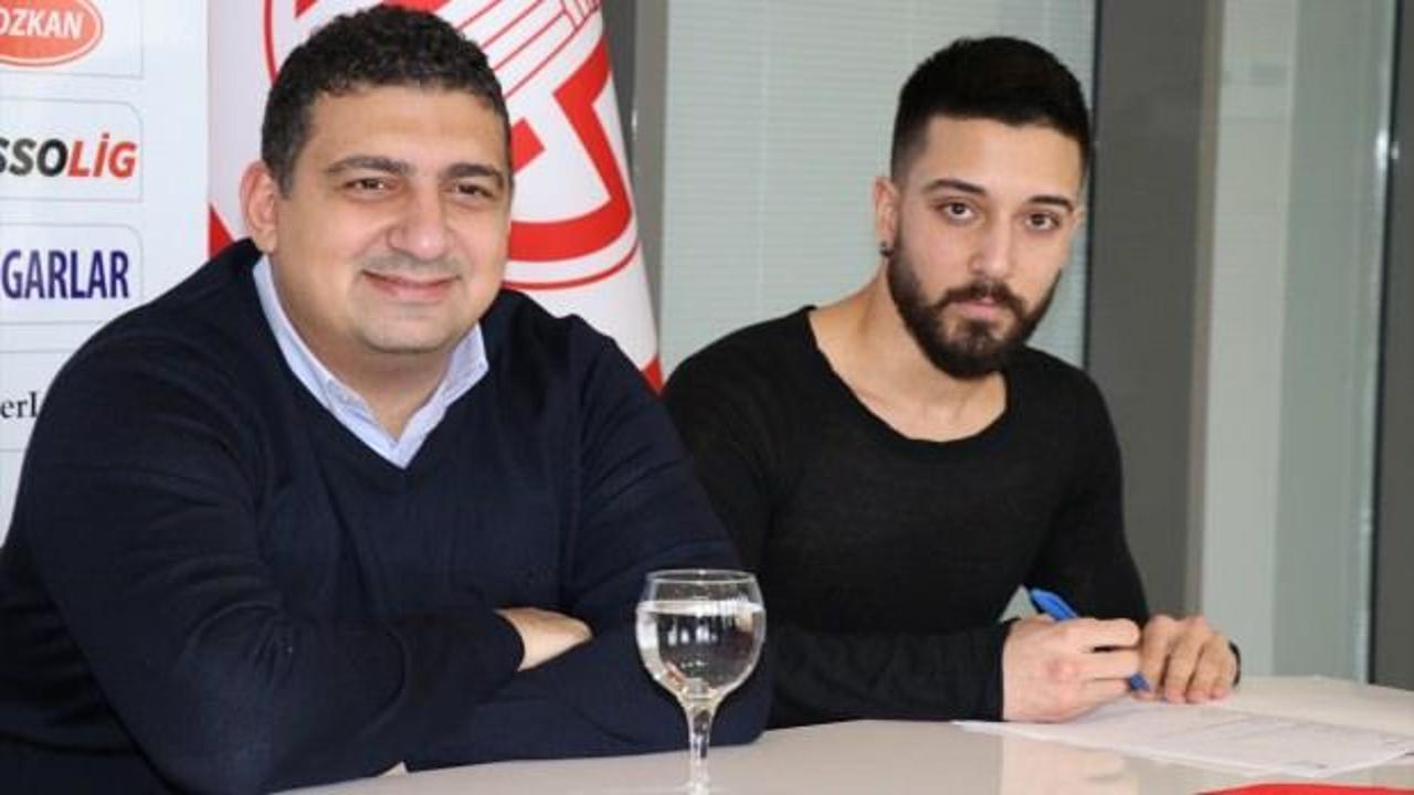 Antalyaspor'da 3 transfer için imza töreni