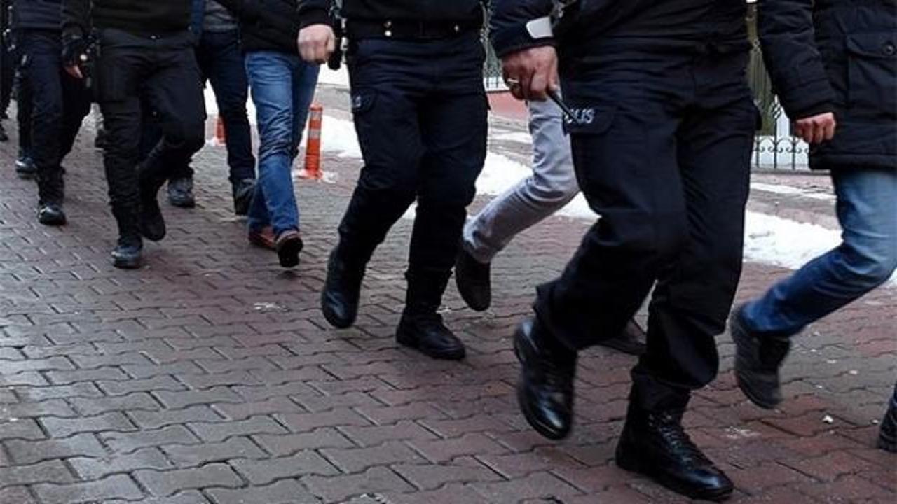 10 muvazzaf subay gözaltına alındı