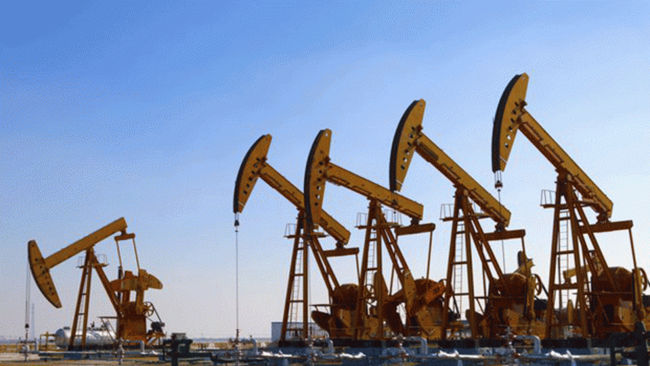 Brent petrolün varili 60,38 dolar