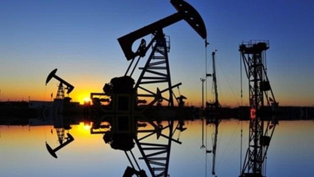 Brent petrolün varili 62,12 dolar
