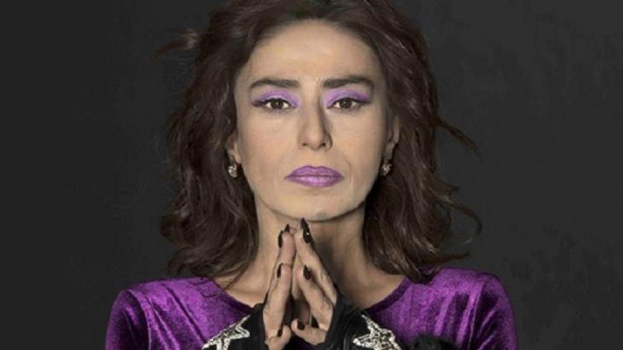 Yıldız Tilbe konserde hesap yaptı!