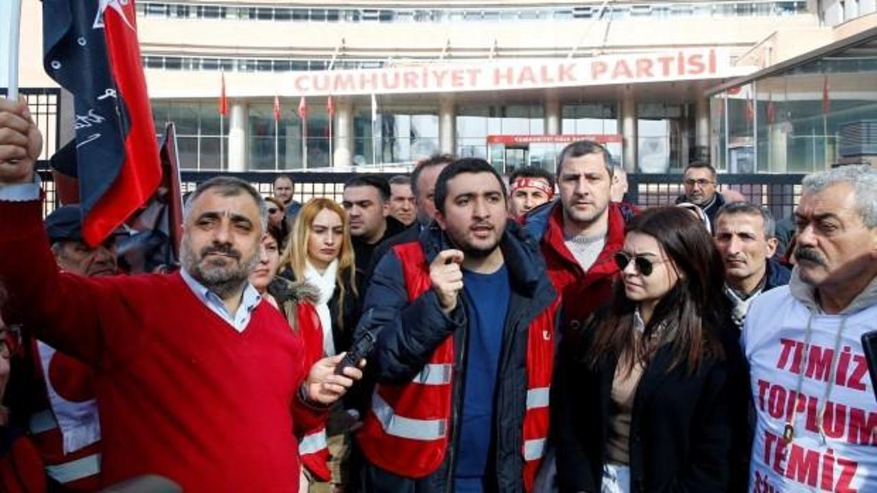 CHP'de 'Kırmızı Yelekliler' şoku! Ortalık karıştı