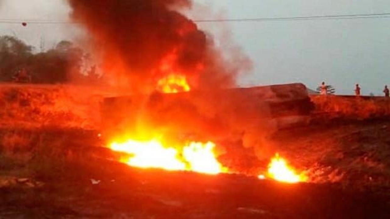 Nijerya'da petrol borusunda patlama! Çok sayıda kişi kayıp