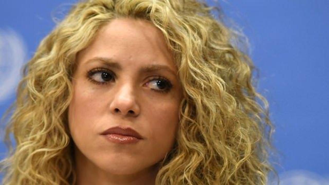 Dünyaca ünlü sanatçı Shakira'ya şok!
