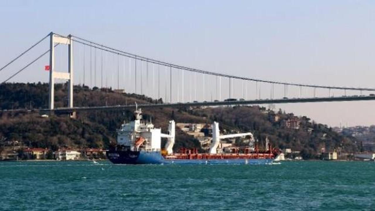 Suriye kargo gemisi İstanbul Boğazından geçti