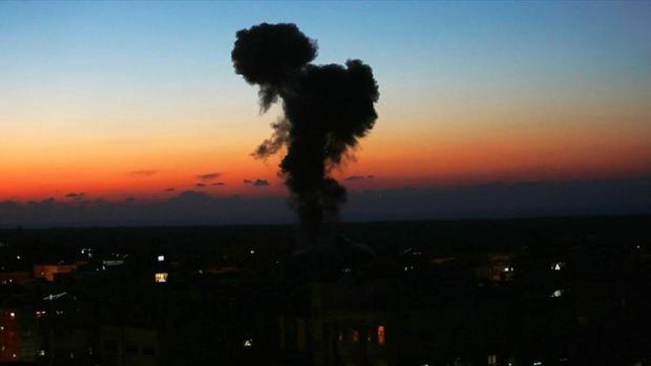 İsrail savaş uçakları Gazze'yi vurdu!
