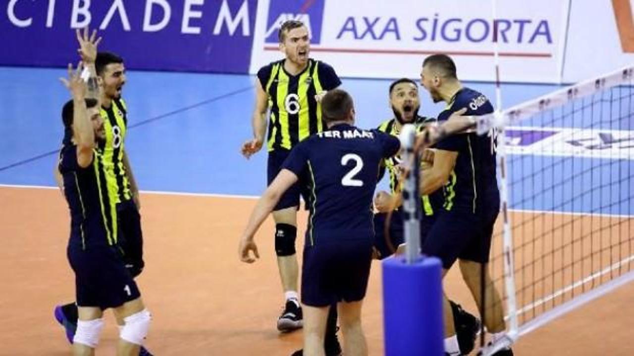 Arkas'ı deviren Fenerbahçe finalde!