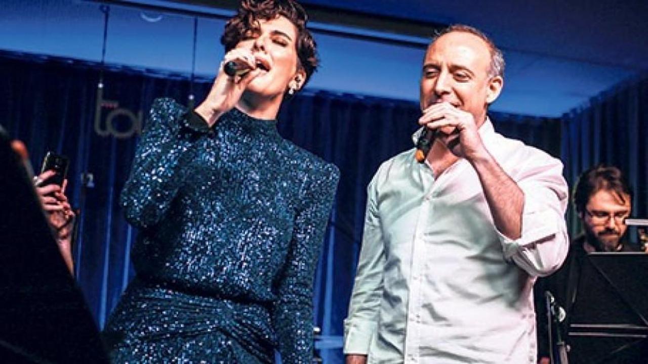 Berg&uuml;zar Korel'in eşi Halit Ergen&ccedil; ile muhteşem d&uuml;eti!