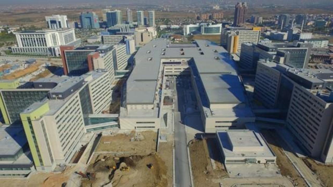 Dünyanın 3. büyük hastanesi yarın açılıyor