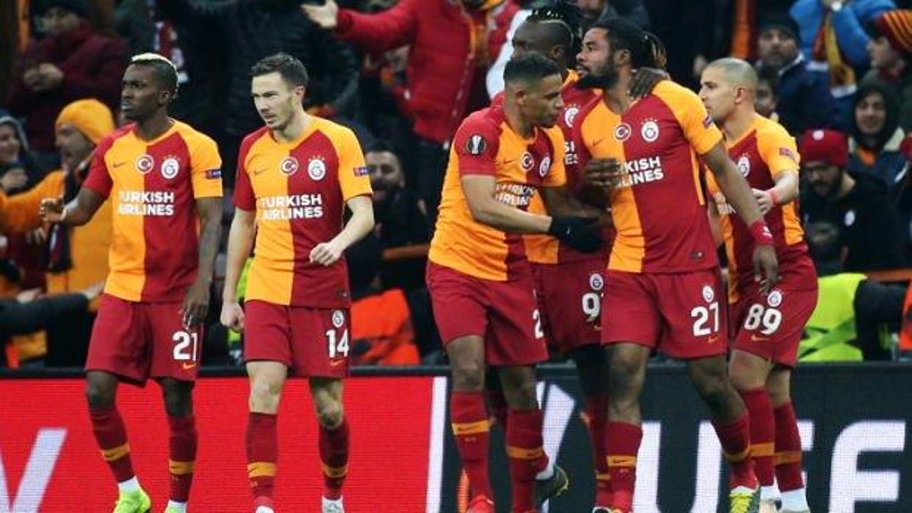 Galatasaray'da 3 futbolcu ceza sınırında