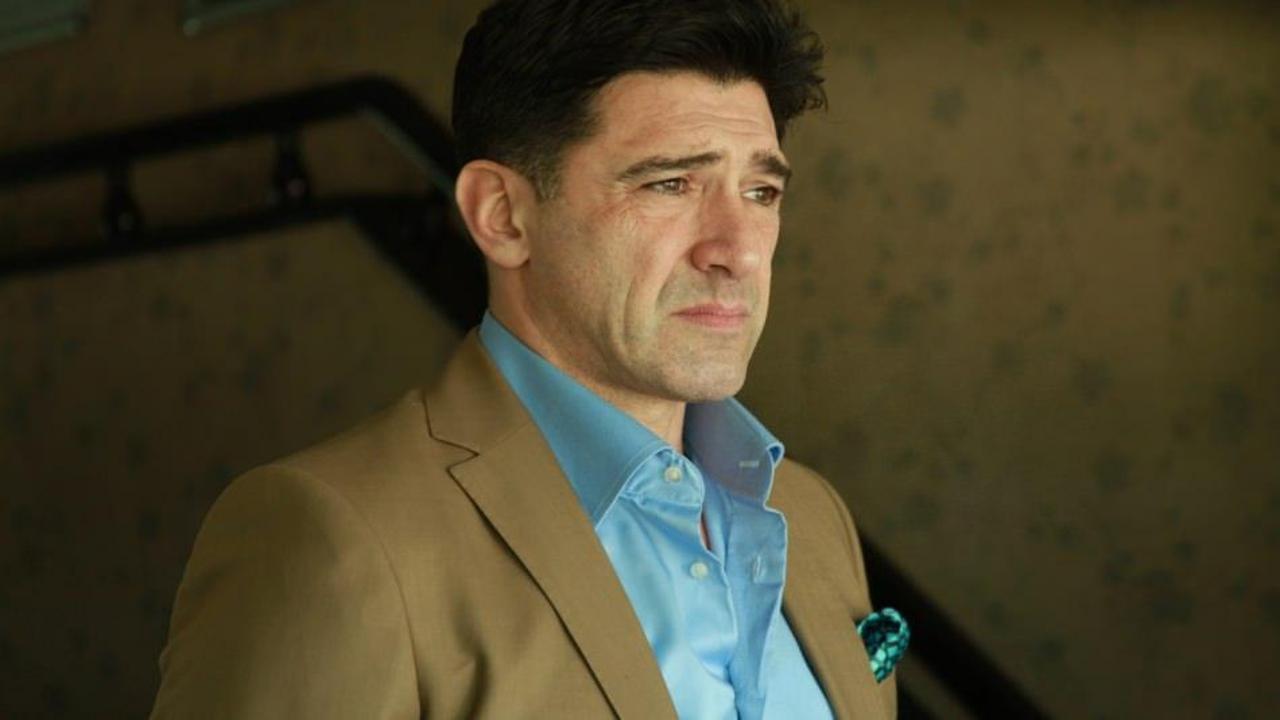 Hakan Ural gen&ccedil;lik fotoğrafını paylaştı