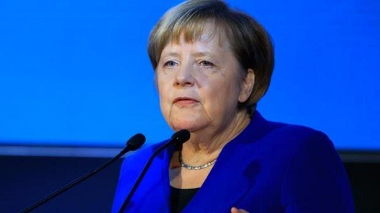 Angela Merkel: Tüm senaryolara hazırız