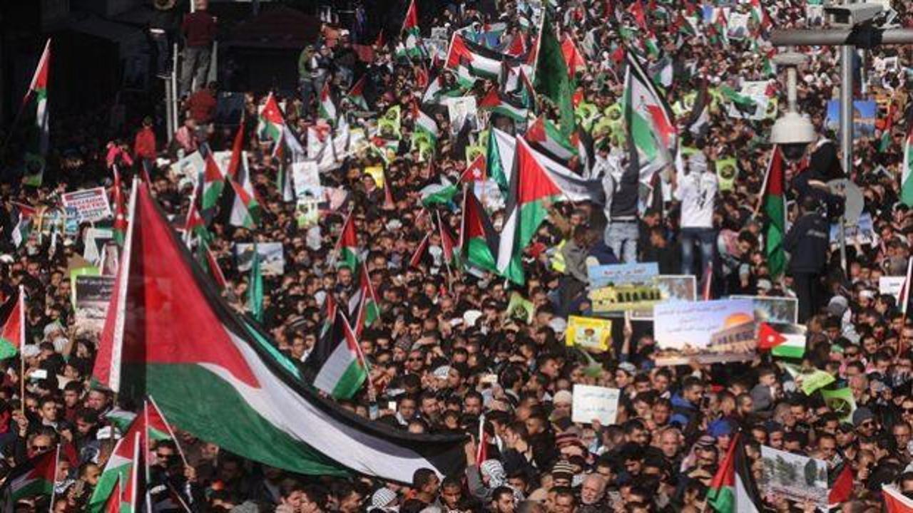 Ürdün'de halk sokakta! Barış sürecini durdurun