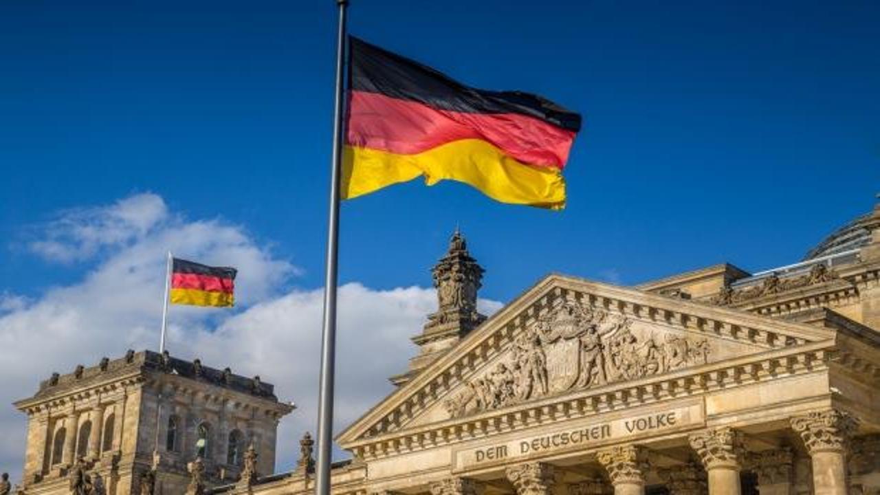Almanya'nın kamu borcu azaldı