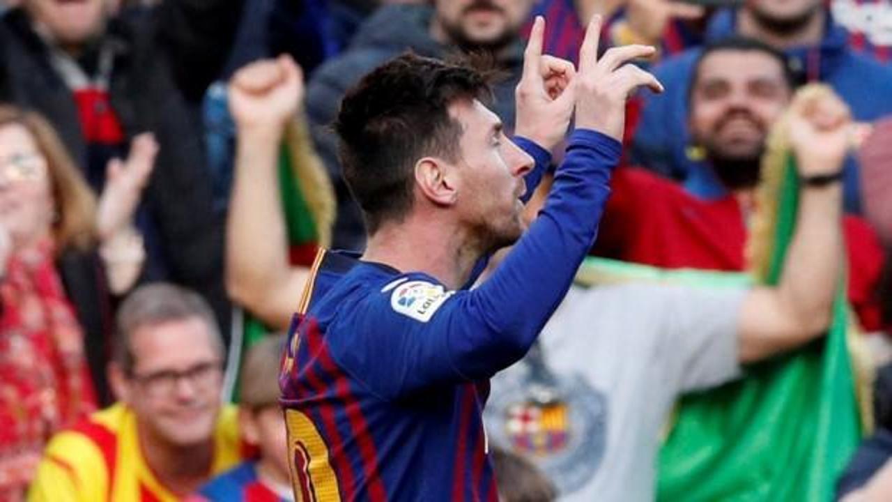 Barcelona derbisinde Messi farkı! 