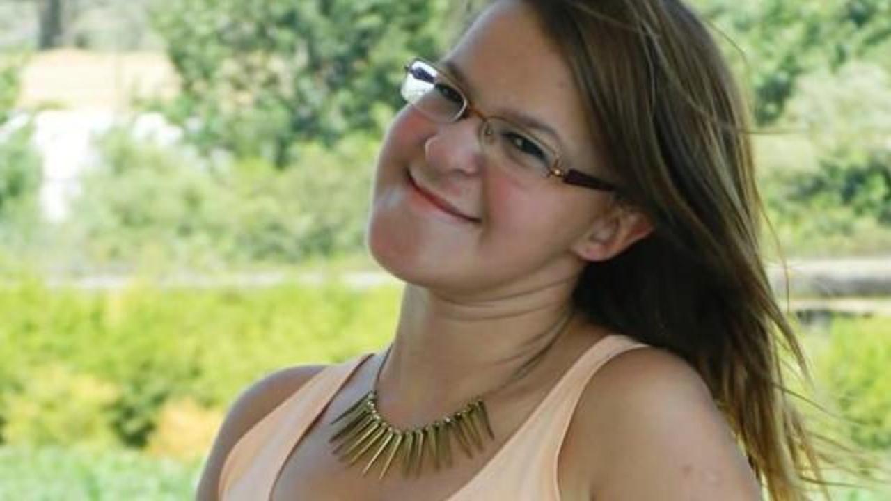 Falezlerden d&uuml;şen kadının cesedini balık&ccedil;ı buldu