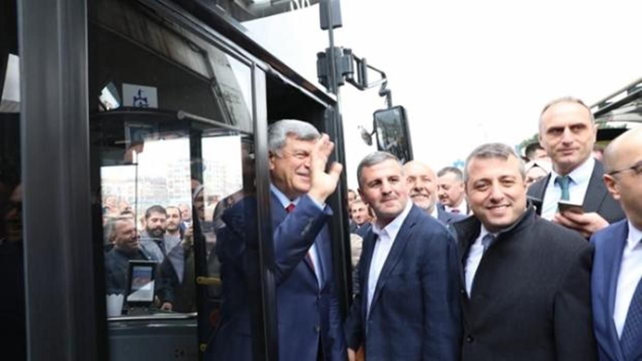 Görevi devreden başkan eve otobüsle gitti