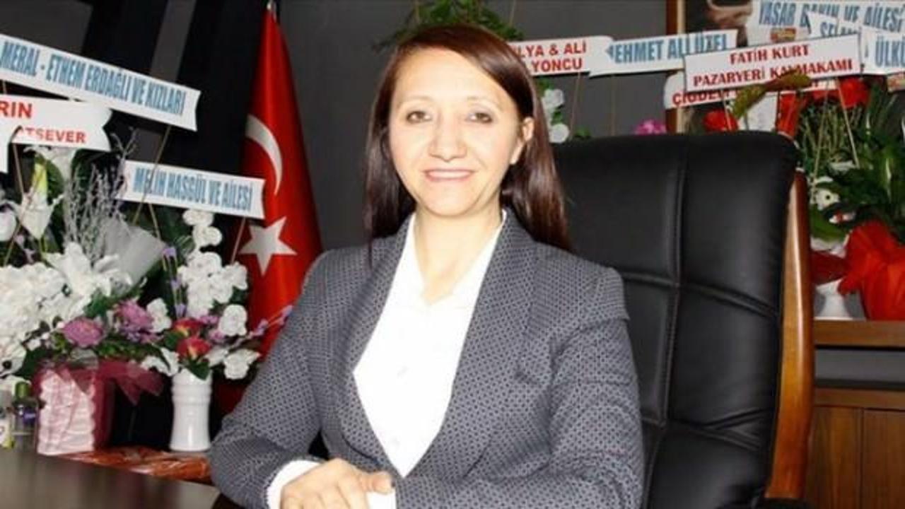 Sekreter olarak geldiği belediyeye başkan oldu