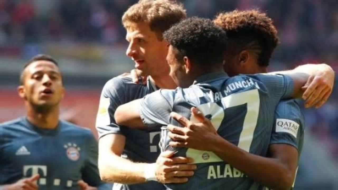 Bayern Münih zirveyi bırakmadı