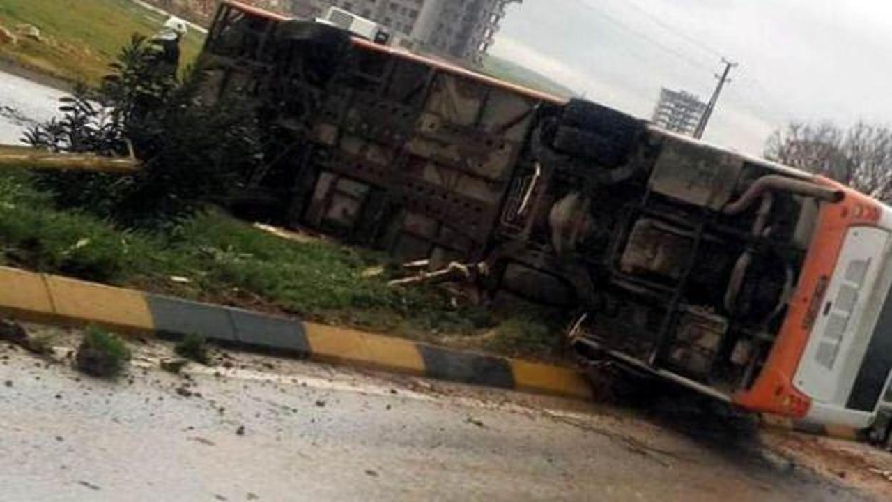 Belediye otobüsü devrildi: 25 yaralı