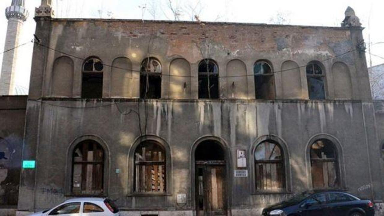 Bosna-Hersek'teki cami inşaatına ırkçı saldırı!