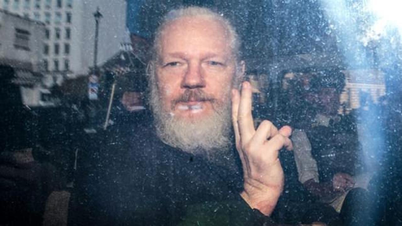 Rusya'dan Assange eleştirisi: Bu kesinlikle uygun değil!