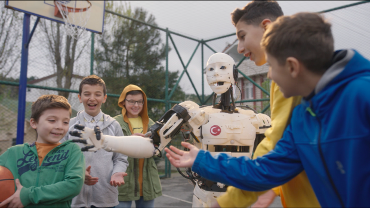 Çocuklar Anadolu’da Zeka Gücü ile geleceğin robotlarını tasarlıyor