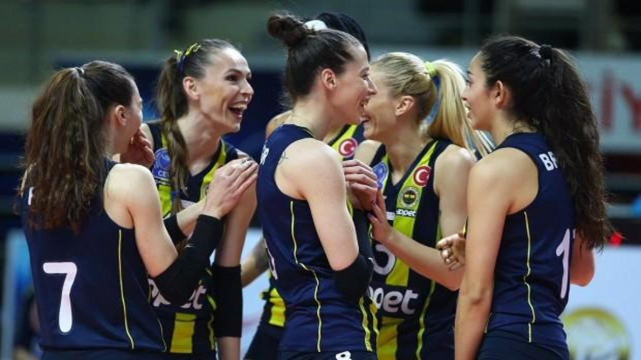 G.Saray'ı yenen Fenerbahçe ligi 3. bitirdi!