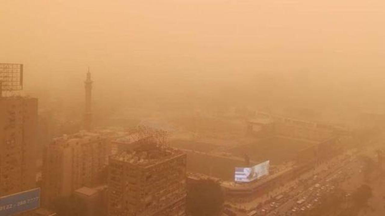 Irak&rsquo;ta kum fırtınası! 5 &ouml;l&uuml;