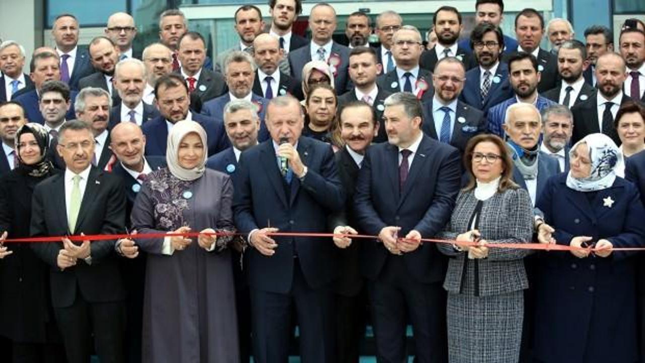 Cumhurbaşkanı Erdoğan dualarla açtı