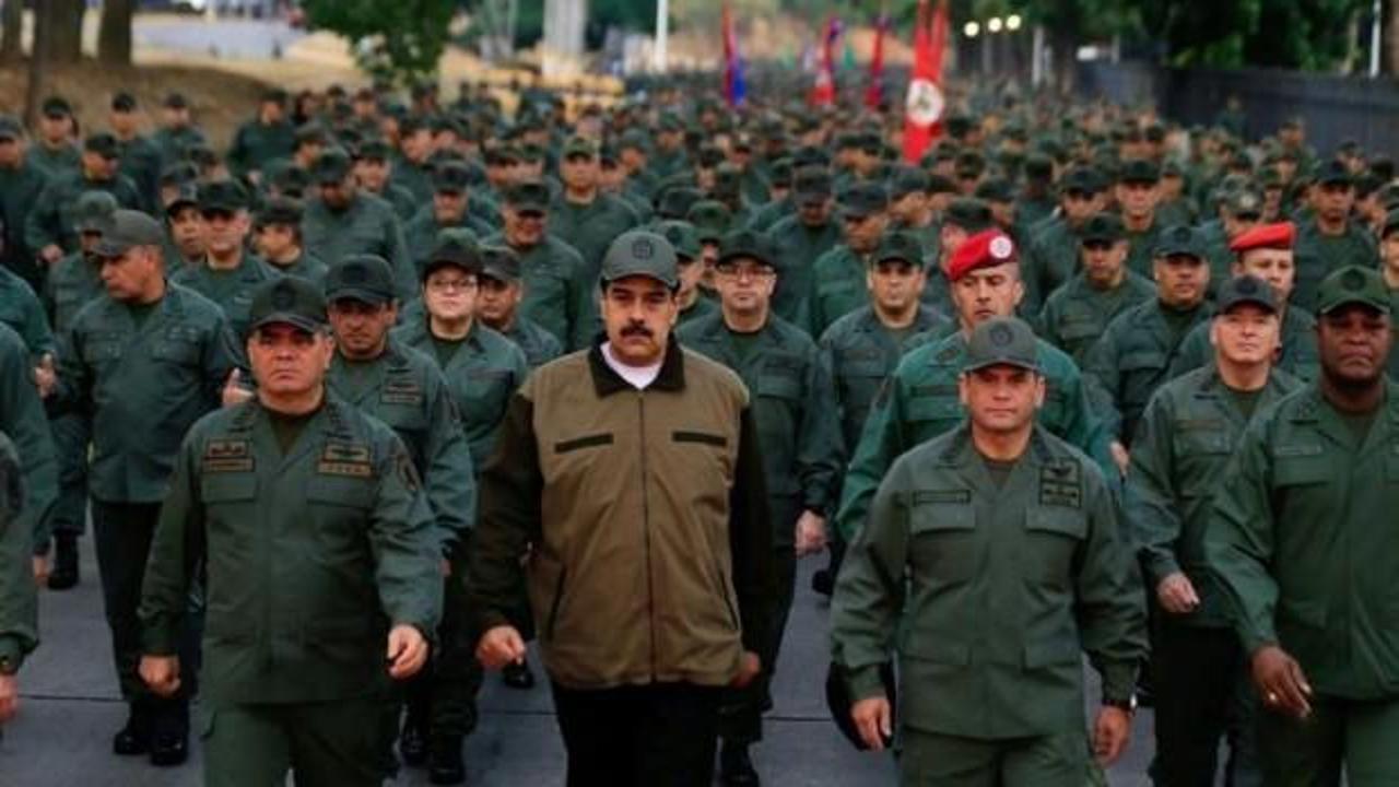 Maduro net konuştu: Kesilmesi gereken kafaları keseceğiz