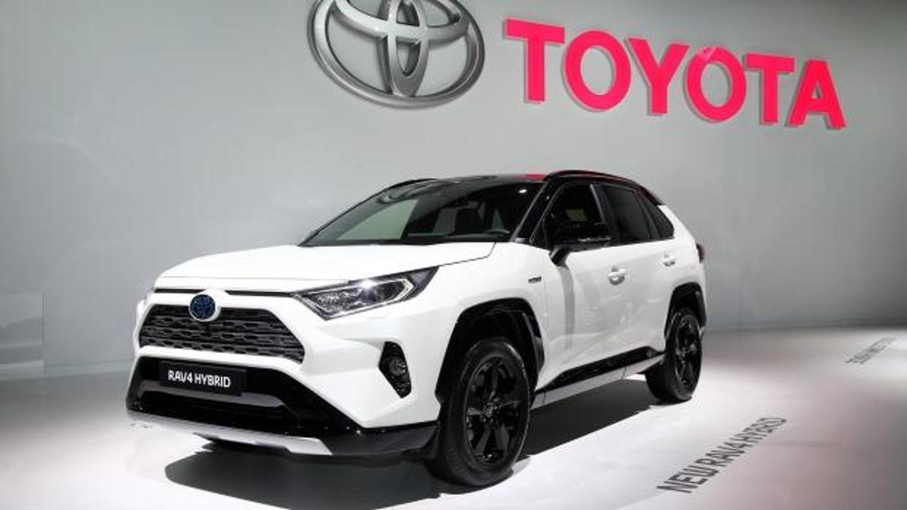 Toyota hibrit ürün gamını iki yeni ürünle genişletti