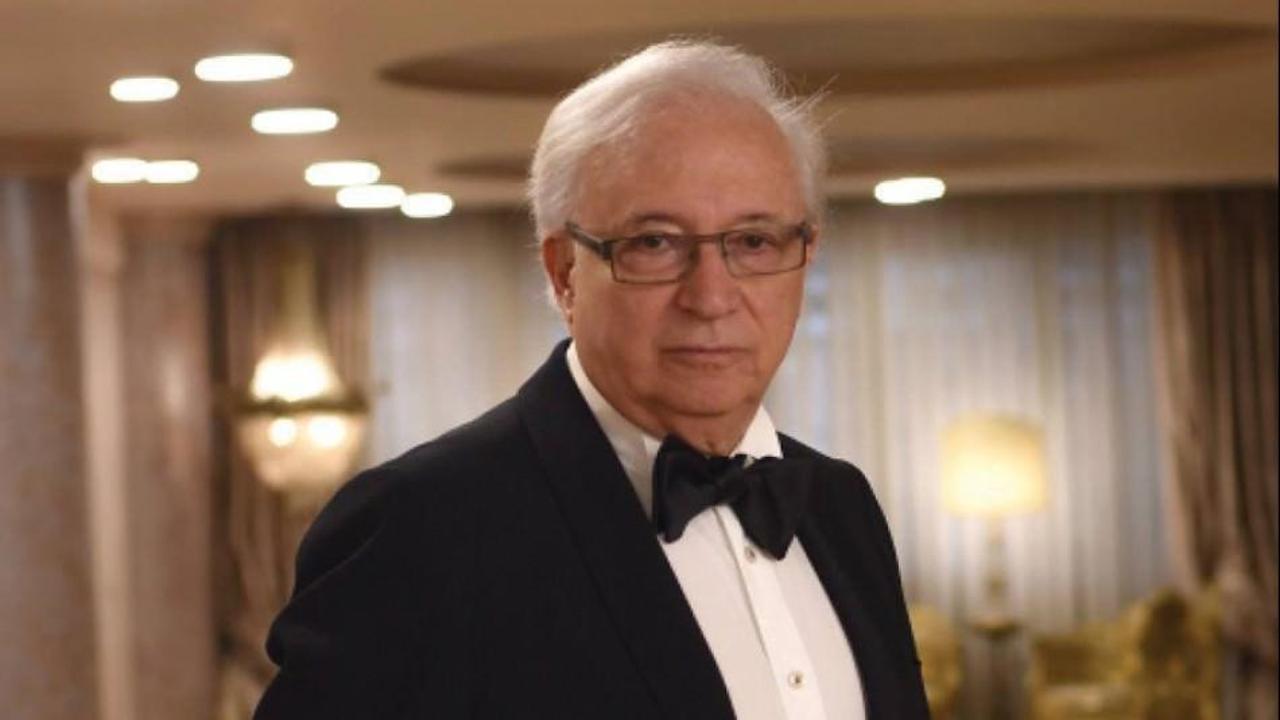 Duayen modacı Yıldırım Mayruk modayı &ccedil;ıplaklık sananlara tepki!